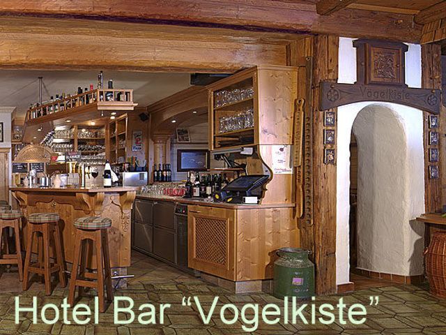 Hotel Willms, Hotel Bar, Vogelkiste