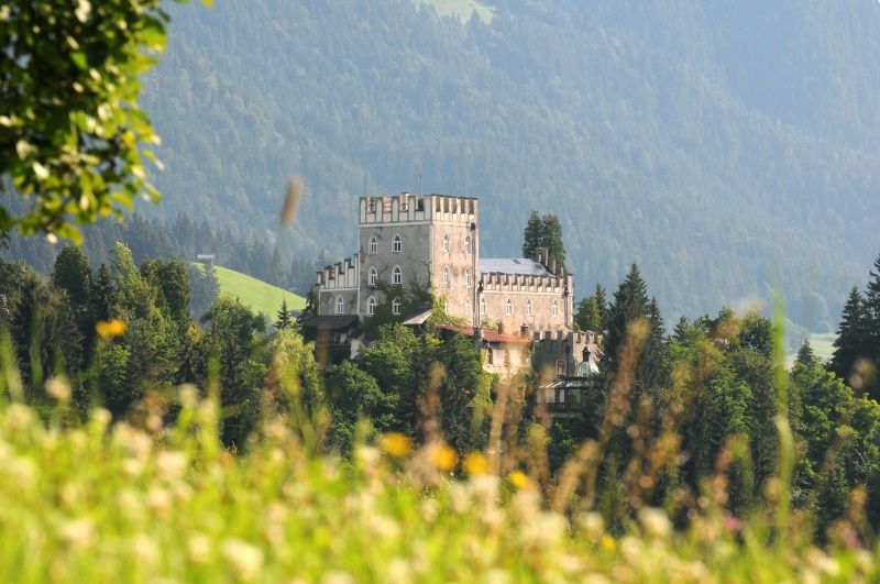 Schloss-Itter.jfif